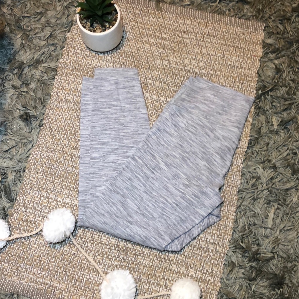 LULULEMON Grey Luxtreme Wunder Under